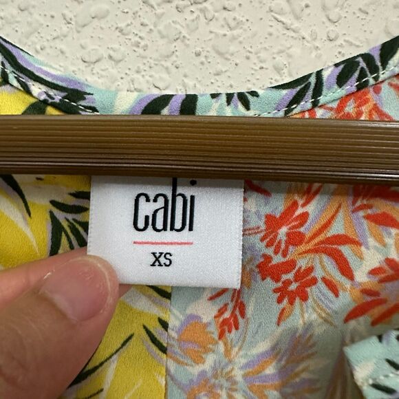 CABI Golden Glow Split Hem Tunic Top Floral Sleeveless Blouse Summer - Picture 6 of 9